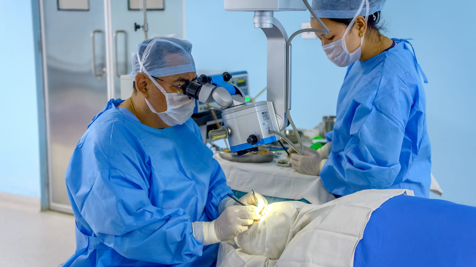 vitreo-retina-surgeries